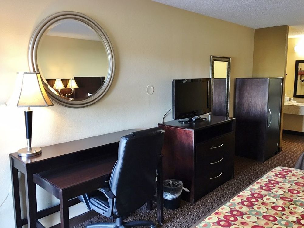 Americas Best Value Inn Tupelo Barnes Crossing Стая снимка