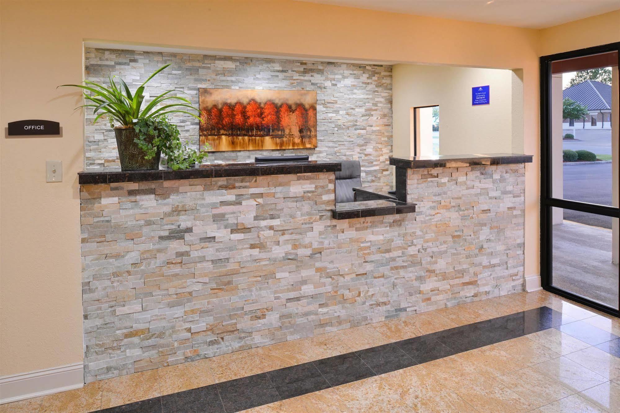 Americas Best Value Inn Tupelo Barnes Crossing Екстериор снимка